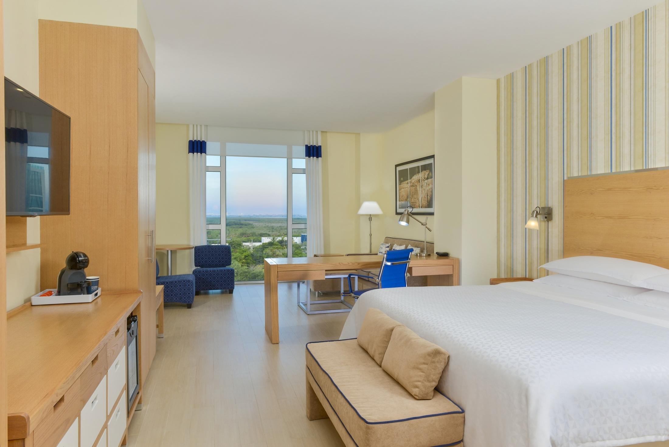 Four Points By Sheraton Cancun Centro Zewnętrze zdjęcie