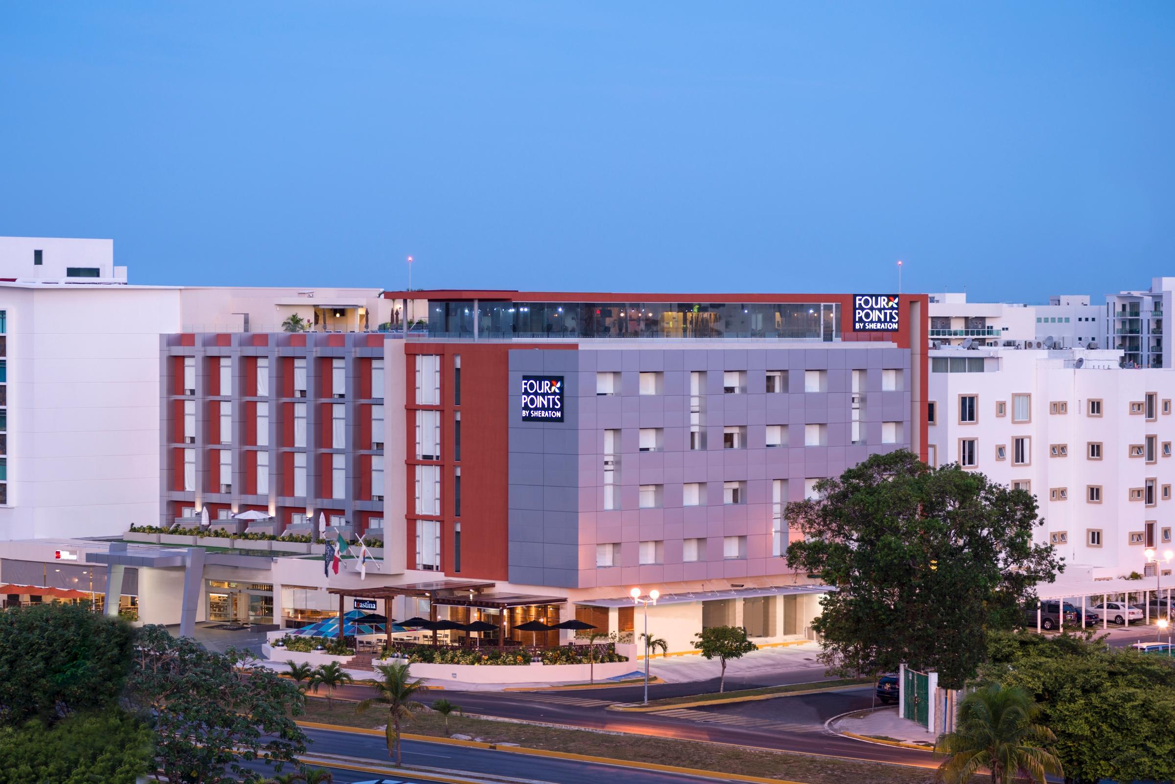 Four Points By Sheraton Cancun Centro Zewnętrze zdjęcie