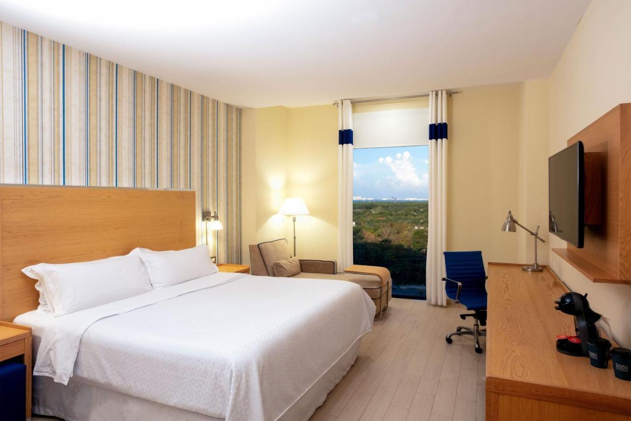 Four Points By Sheraton Cancun Centro Zewnętrze zdjęcie