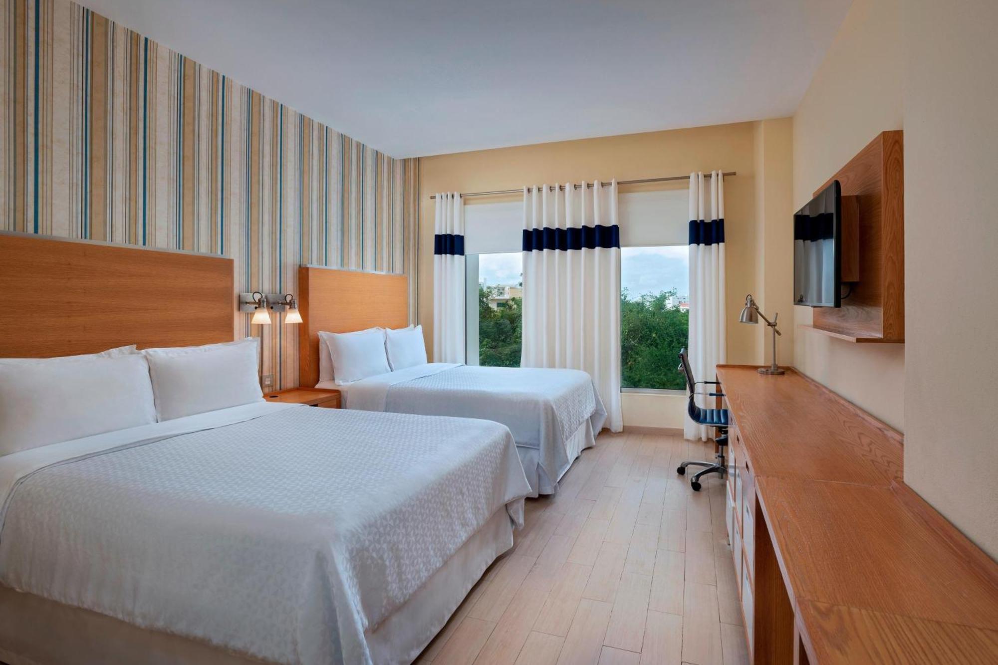 Four Points By Sheraton Cancun Centro Zewnętrze zdjęcie