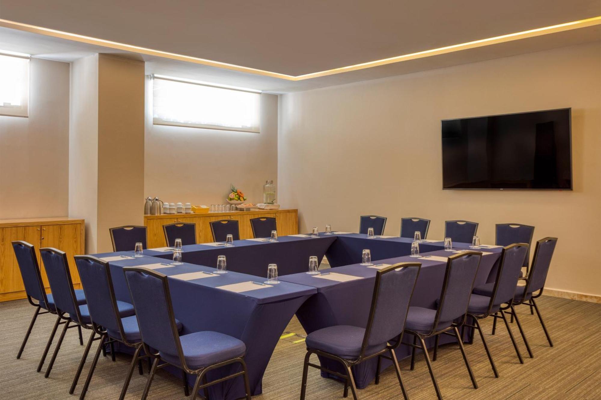 Four Points By Sheraton Cancun Centro Zewnętrze zdjęcie
