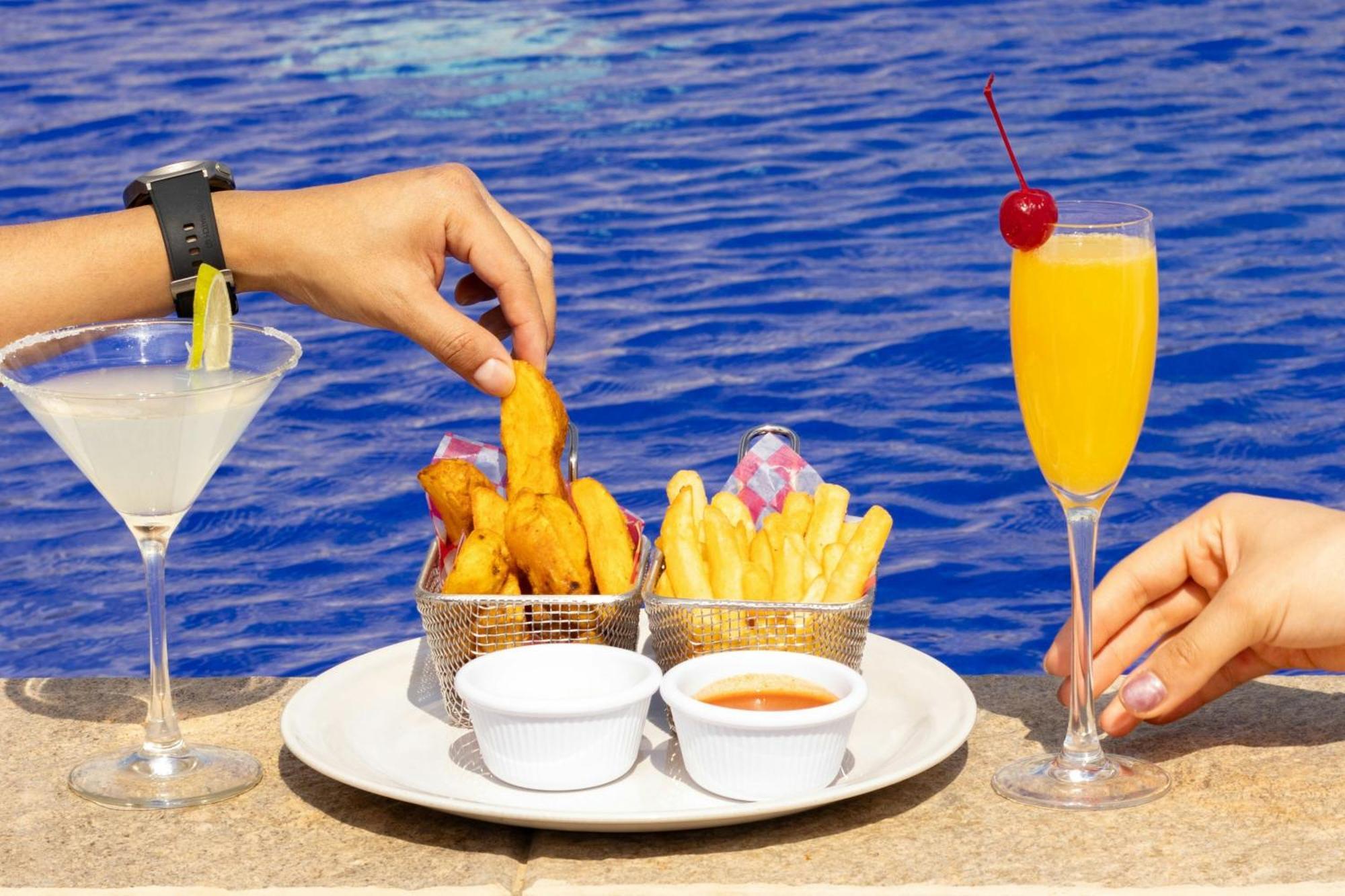 Four Points By Sheraton Cancun Centro Zewnętrze zdjęcie